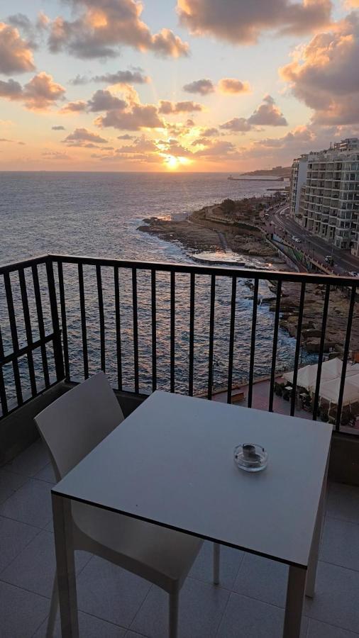 Roma Hotel Sliema Exterior photo